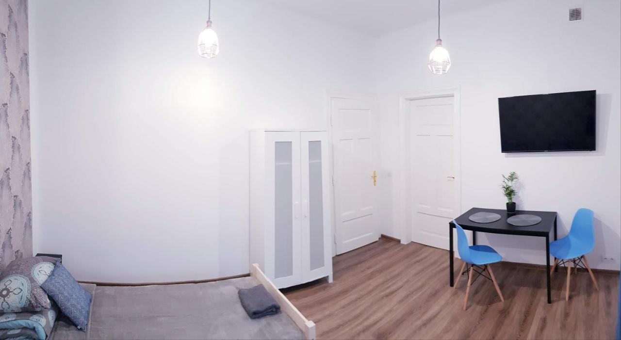 Guest Room Rowna Kielce Exteriér fotografie